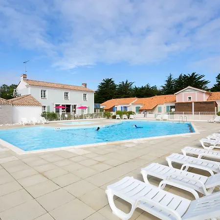 Madame Les Mas De Hilaire Village de vacances 3*