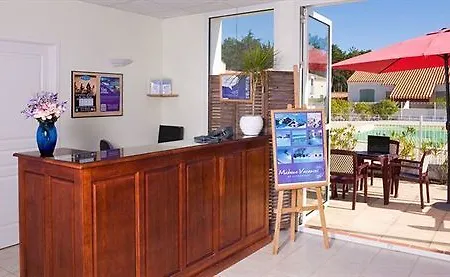 Madame Les Mas De Hilaire Vakantiepark 3*