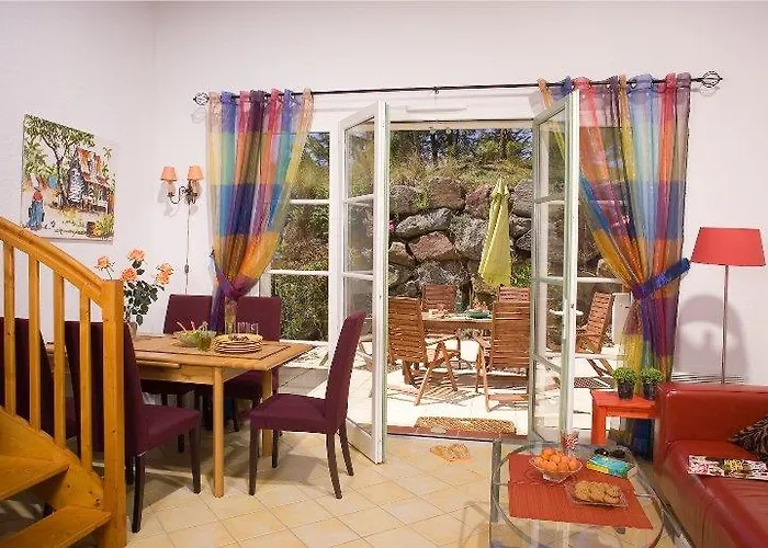 Madame Les Mas De Hilaire サンティレール・ド・リエ