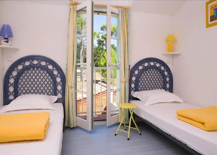 Madame Les Mas De Hilaire 3* サンティレール・ド・リエ