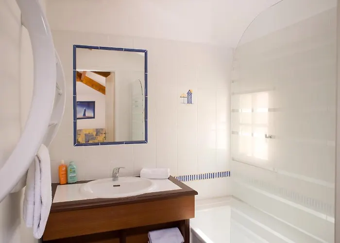 ホリデーパーク Madame Les Mas De Hilaire